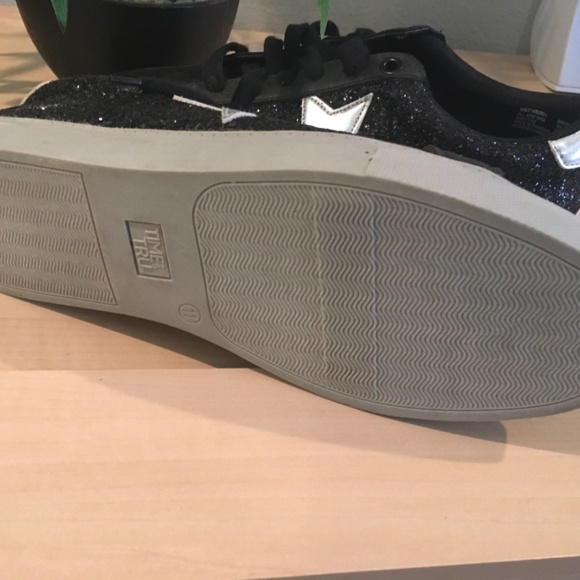 [Women] Time & Tru Rockstar Glitter Sneakers - Picture 6 of 6